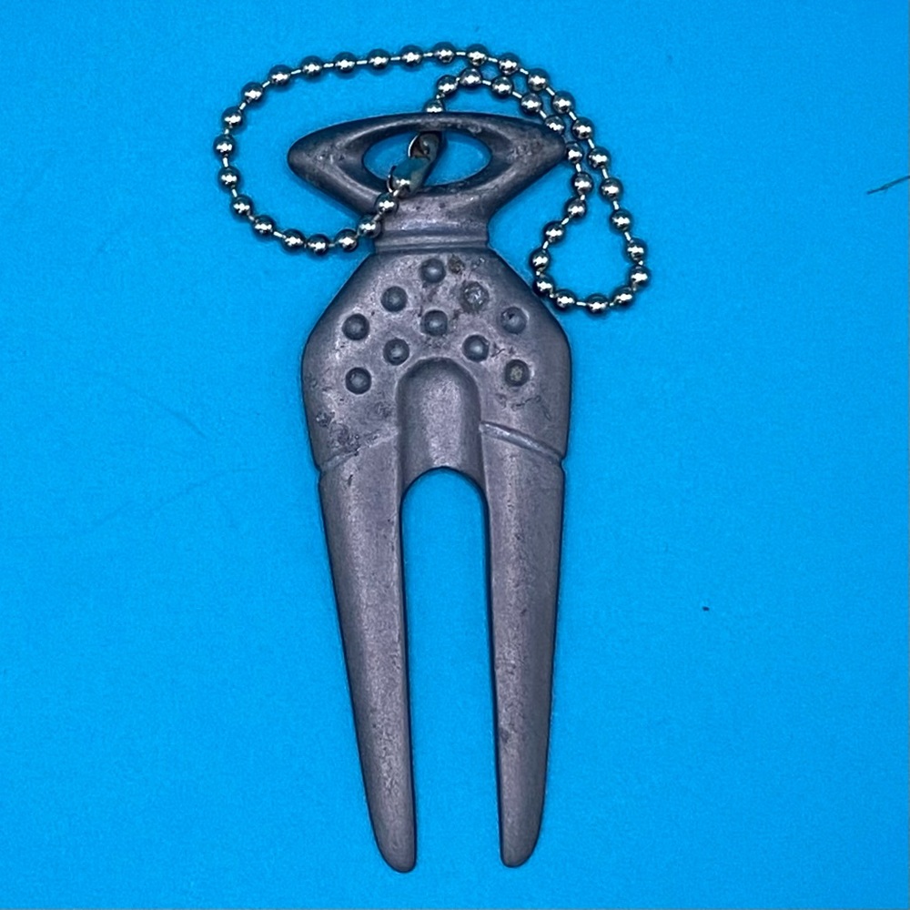 Oakley Metal Golf Divot Keyring Tool Brand New Rare KeyChain Bob Skull Juliet l